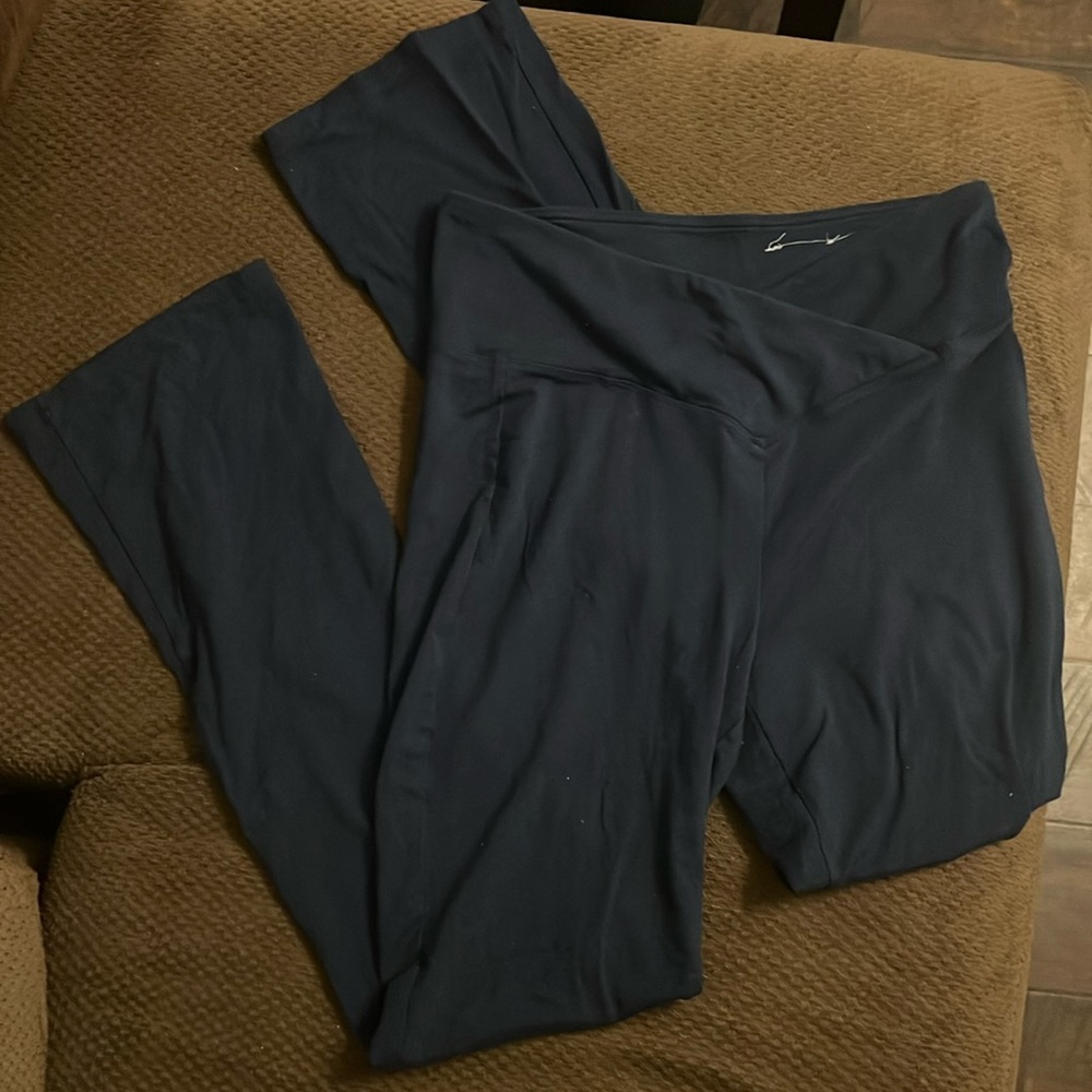 SO flare yoga pants